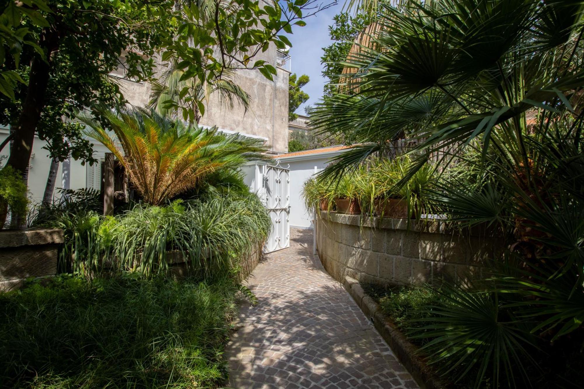 Relais Villa Savarese Sant'Agnello Extérieur photo